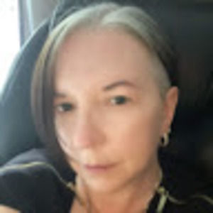 Meet your Posher, Deanna